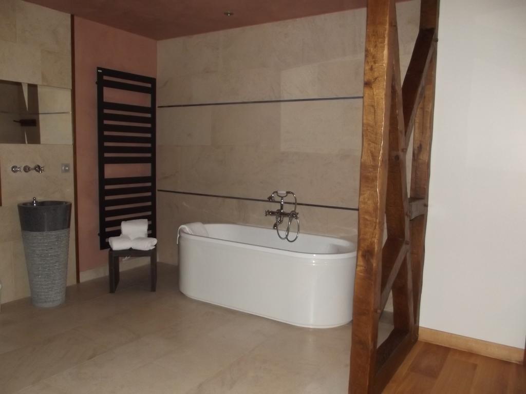 Auberge des Moulins Pont-Les-Moulins Zimmer foto